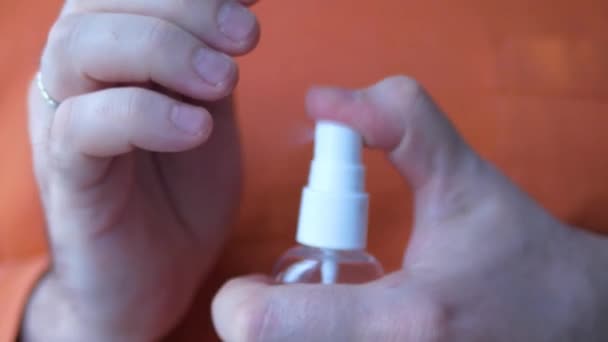 Hand Wassen Met Alcohol Spray Bacteriën Virussen Elimineren — Stockvideo