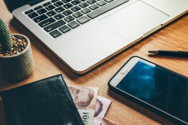 İşyeri, iş ve Finans