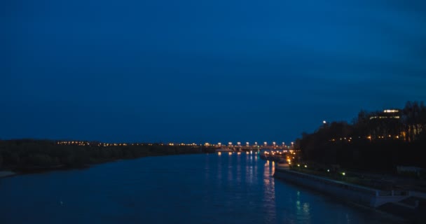 Th 河上的蓝色小时 — 图库视频影像