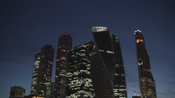 Moscow-city in het Bedrijfscentrum — Stockvideo