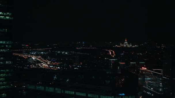 夜モスクワの空中写真。ループ — ストック動画