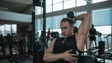 Dayanıklılık egzersiz halter ile. Döngü