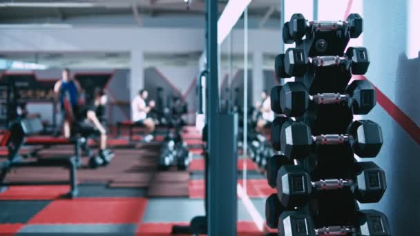 Interior moderno gimnasio — Vídeos de Stock