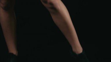 Genç fitness sarışın kadın