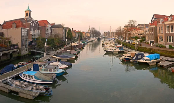 Dordrecht에서 새로운 요트 하버 (Wijnhaven)에서 볼 — 스톡 사진