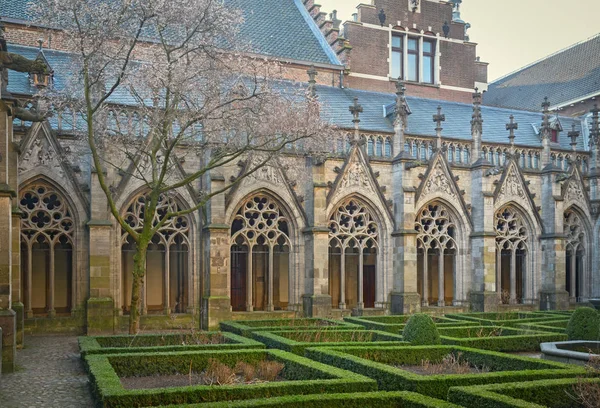 Utrecht, Hollanda, Pandhof ile bir ortaçağ manastır olduğunu