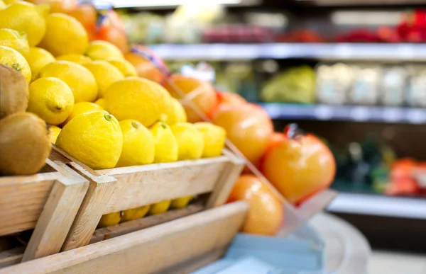 Ízletes citrus gyümölcs piac — Stock Fotó