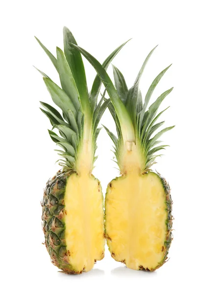 Halves of ripe pineapple on white background — Stock Photo, Image