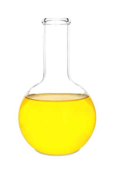 Frasco de ensayo con líquido amarillo sobre fondo blanco — Foto de Stock