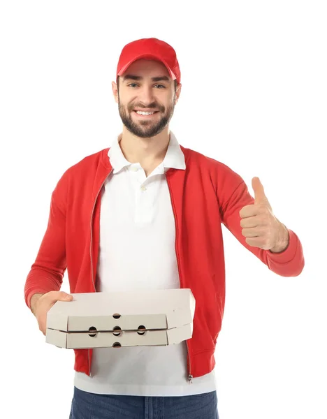 Entrega homem com caixas de pizza de papelão no fundo branco — Fotografia de Stock