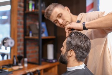 Profesyonel kuaför müşteri Kuaför salon ile çalışma