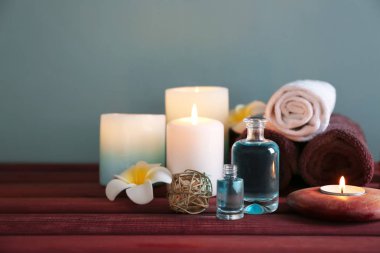 Masadaki güzel spa kompozisyonu