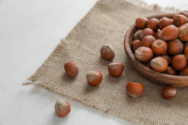 Masada lezzetli fındık ile plaka