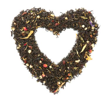 Kuru çay ile yapılan çerçeve beyaz zemin üzerine, üstten görünüm bırakır