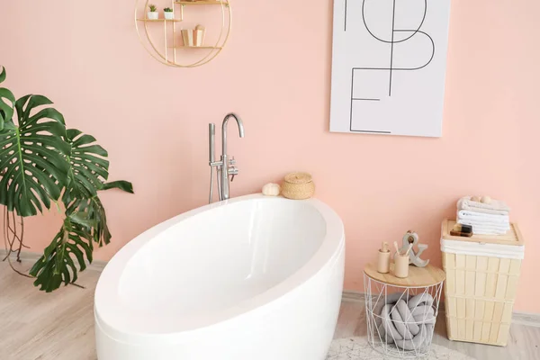 Interior bergaya dari kamar mandi modern — Stok Foto