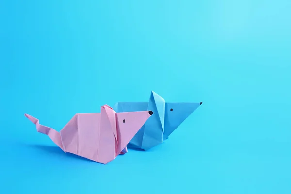 Origami rats on color background — Stock Photo, Image
