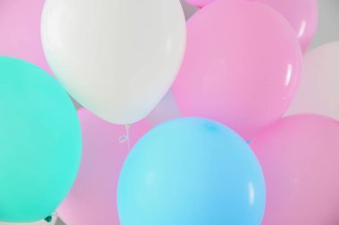 Farklı doğum günü balonları, yakın çekim