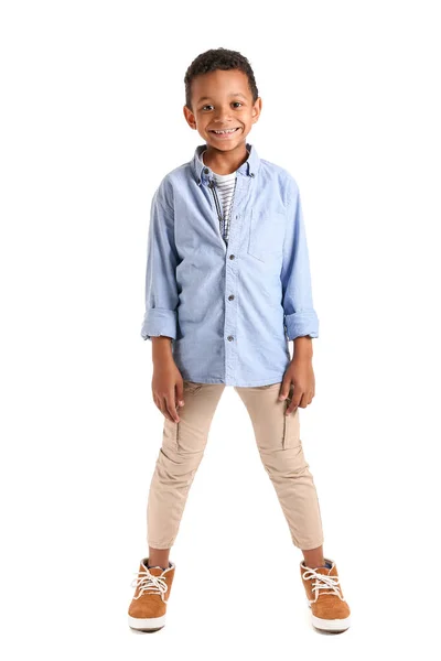 Fashionabla afroamerikanska pojke på vit bakgrund — Stockfoto