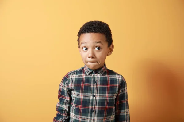Confused child Stock Photos, Royalty Free Confused child Images |  Depositphotos