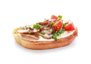 Beyaz arka planda lezzetli bir sandviç.