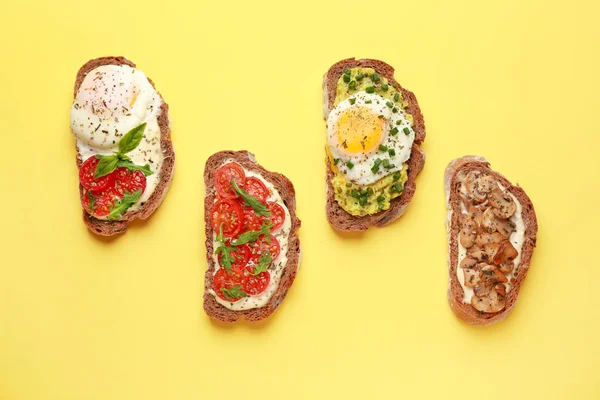 Tasty sandwiches on color background — Stock Photo, Image