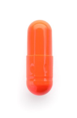 Beyaz arkaplanda renk hapı