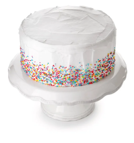 Sabroso pastel de cumpleaños sobre fondo blanco —  Fotos de Stock