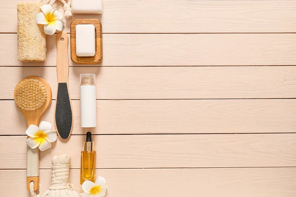 Set of bath items on wooden table — Stock Photo, Image