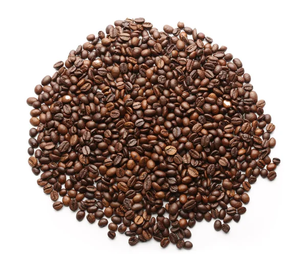 Roasted coffee beans on white background — Stock Photo, Image