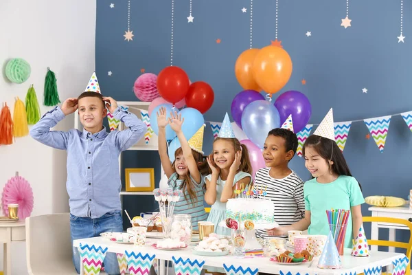 Little children celebrating Birthday at home — Stock Photo, Image