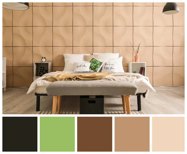 モダンなベッドルームのスタイリッシュなインテリア。異なる色パターン — ストック写真