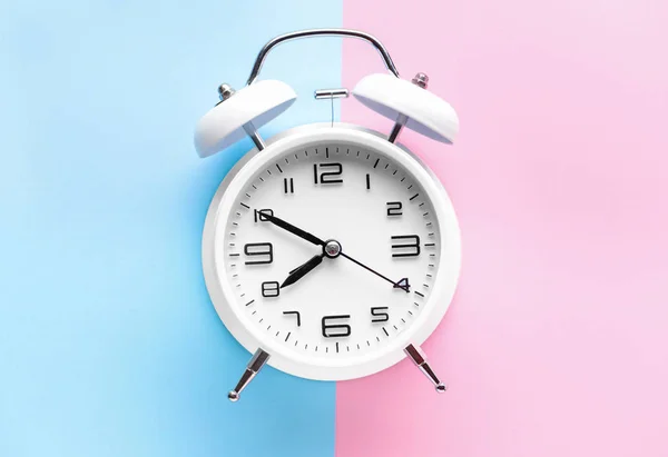 Alarm clock on color background — Stock Photo, Image