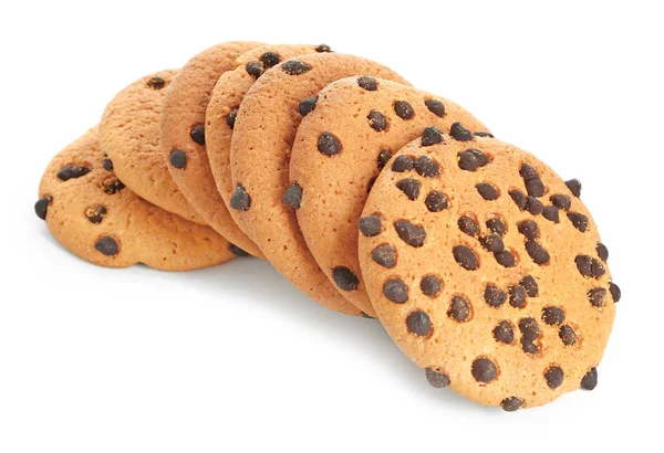 Biscoitos saborosos com chips de chocolate no fundo branco — Fotografia de Stock