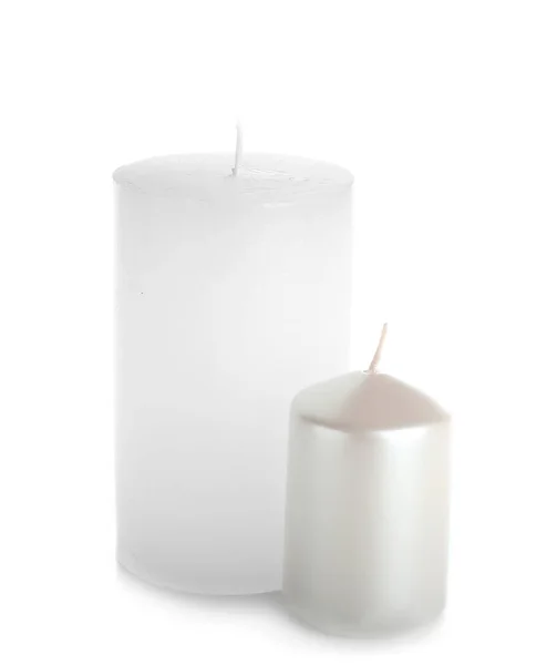 Mooie kaarsen geïsoleerd op wit — Stockfoto