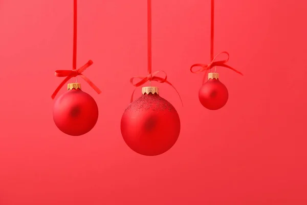 Beautiful Christmas balls on color background — Stock Photo, Image