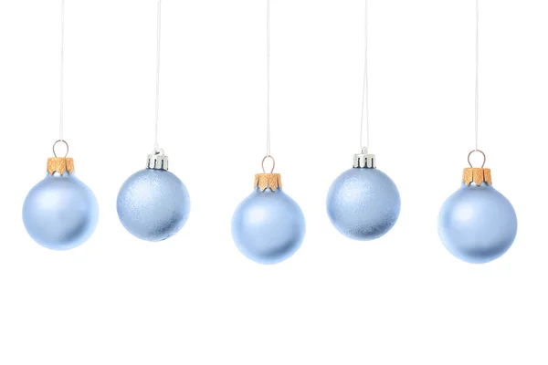 Belle palle di Natale su sfondo bianco — Foto Stock