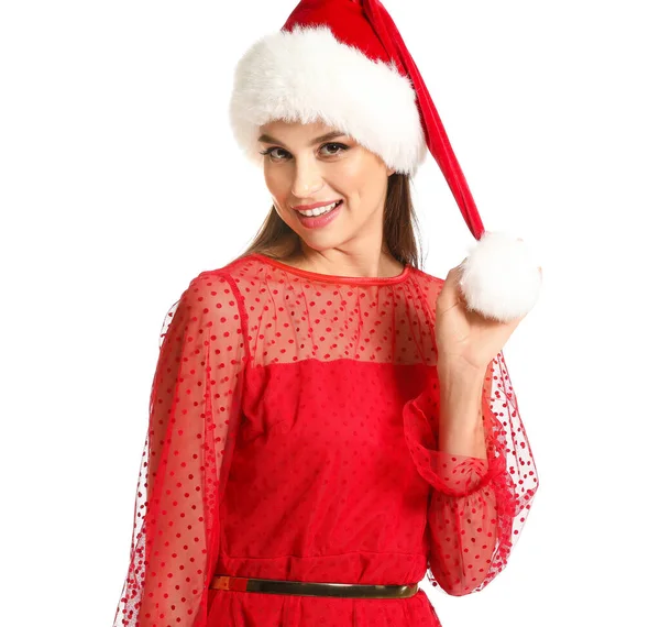 Schöne junge Frau mit Weihnachtsmütze auf weißem Hintergrund — Stockfoto