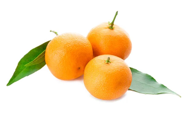 Sladké mandarinky na bílém pozadí — Stock fotografie