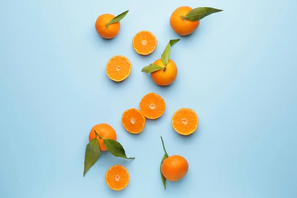 Sweet tangerines on color background — Stock Photo, Image