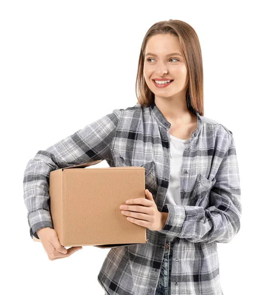 Νεαρή γυναίκα με κινούμενο κουτί σε λευκό φόντο — Φωτογραφία Αρχείου