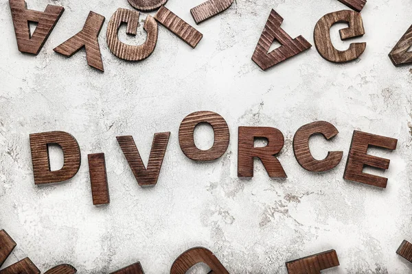 许多信件和文字背景浅薄的离婚 — 图库照片