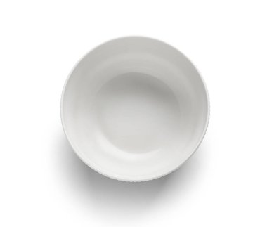 beyaz zemin üzerinde boş seramik tabak