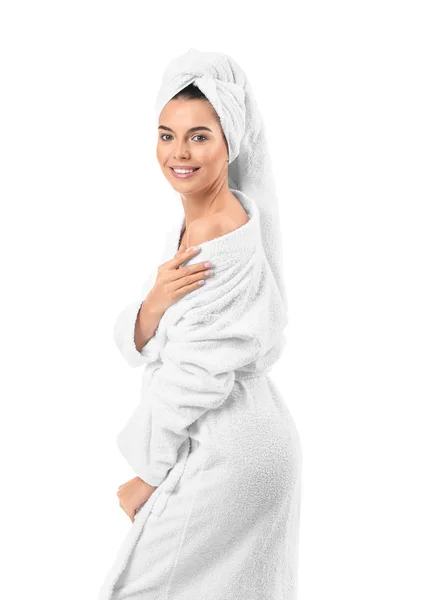 美丽的年轻女子，在白色背景上洗完澡后 — 图库照片