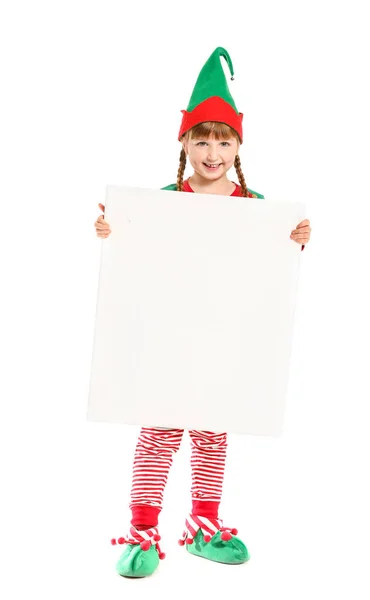 Маленька дівчинка в костюмі ельфа тримає порожній плакат на білому тлі — стокове фото