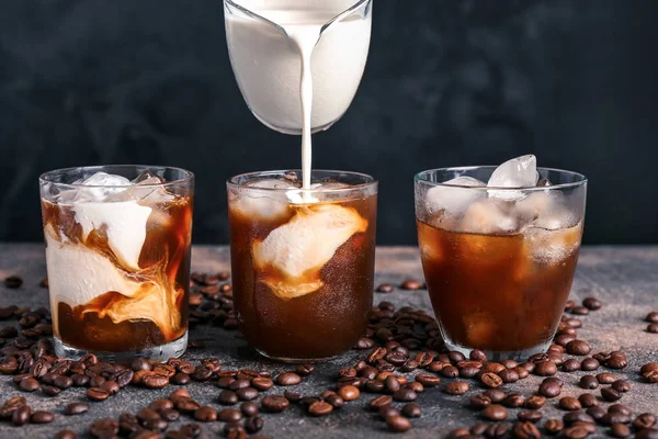 Preparing of cold coffee on dark background — Stock Photo, Image