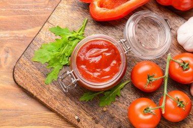 Lezzetli barbekü soslu kompozisyon.