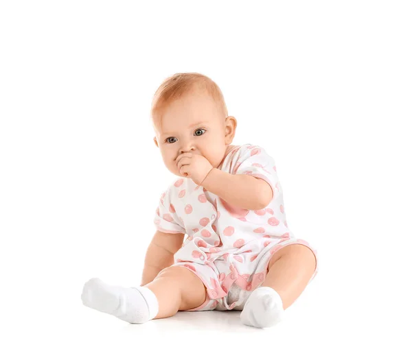 Retrato de bebé lindo sobre fondo blanco — Foto de Stock