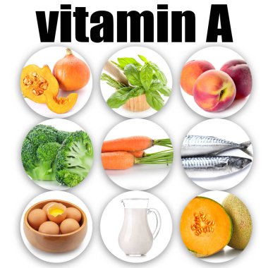 Beyaz zemin üzerinde A vitamini bakımından zengin ürünler.