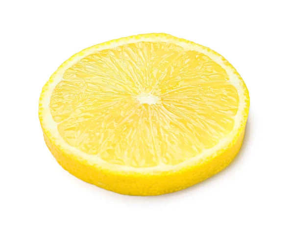 Scheibe reife Zitrone auf weißem Hintergrund — Stockfoto