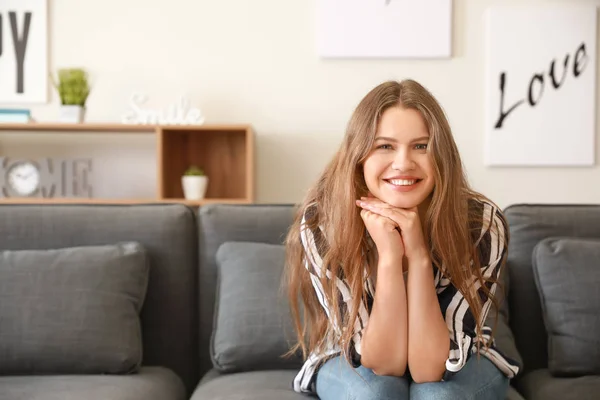 Happy woman resting at home — Stock Photo, Image